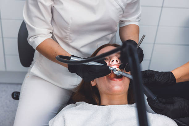 Best Emergency Dental Extractions in Covgton, IN